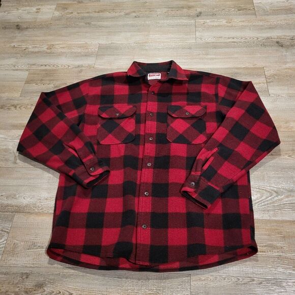 Wrangler Premium Quality Fleece  Button Up Flannel Shirt Jacket Men's Size Large - Picture 1 of 7